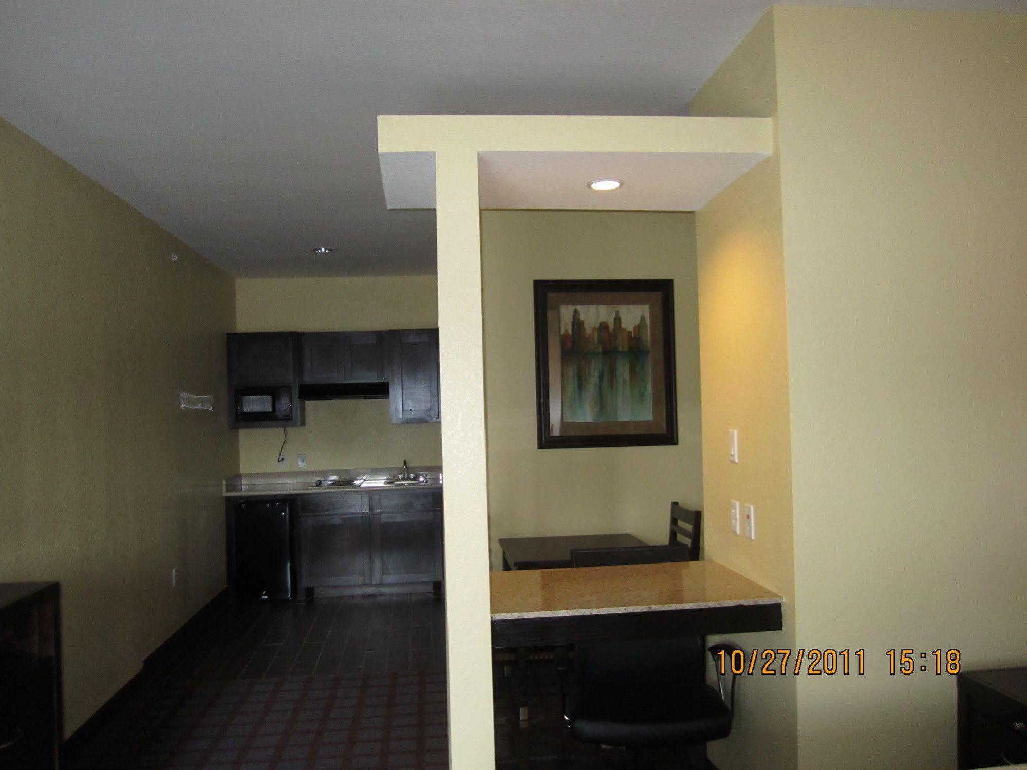 Highlands Suites ภายนอก รูปภาพ